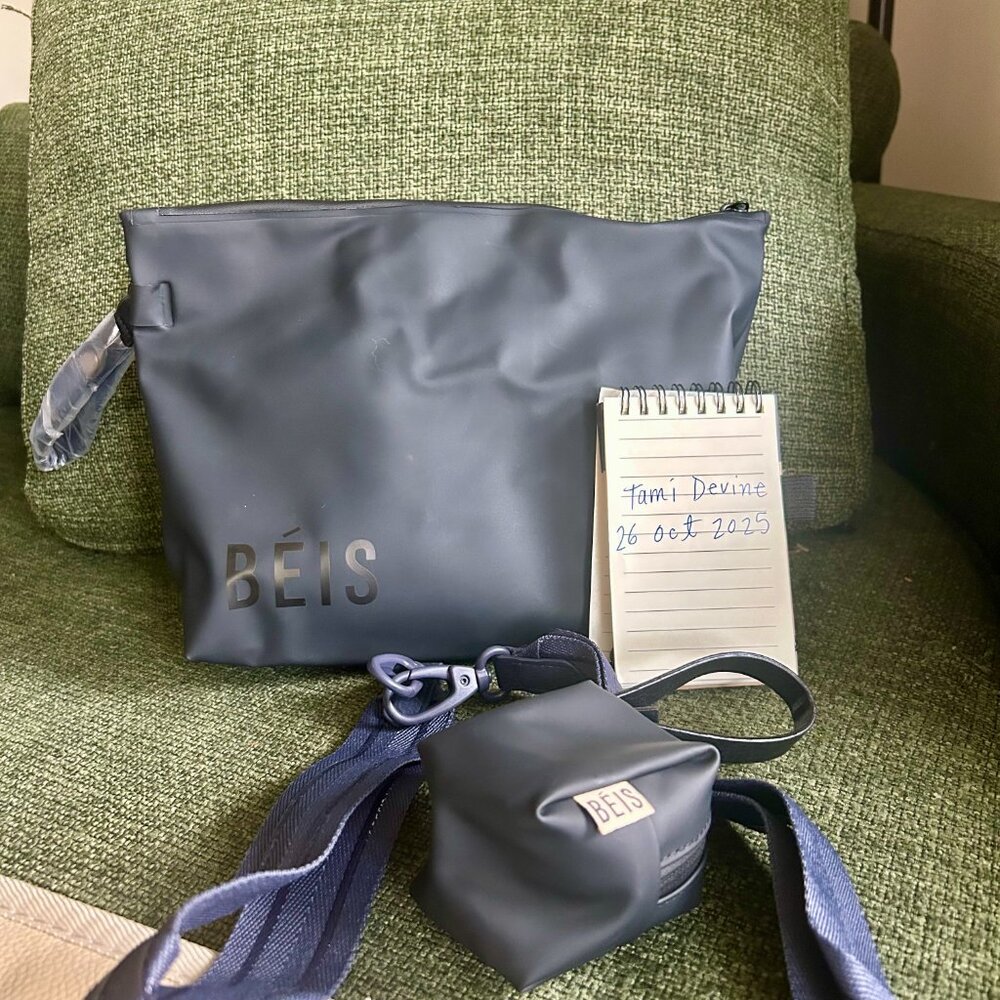 Beis Diaper Backpack in Navy - Picture 5 of 8